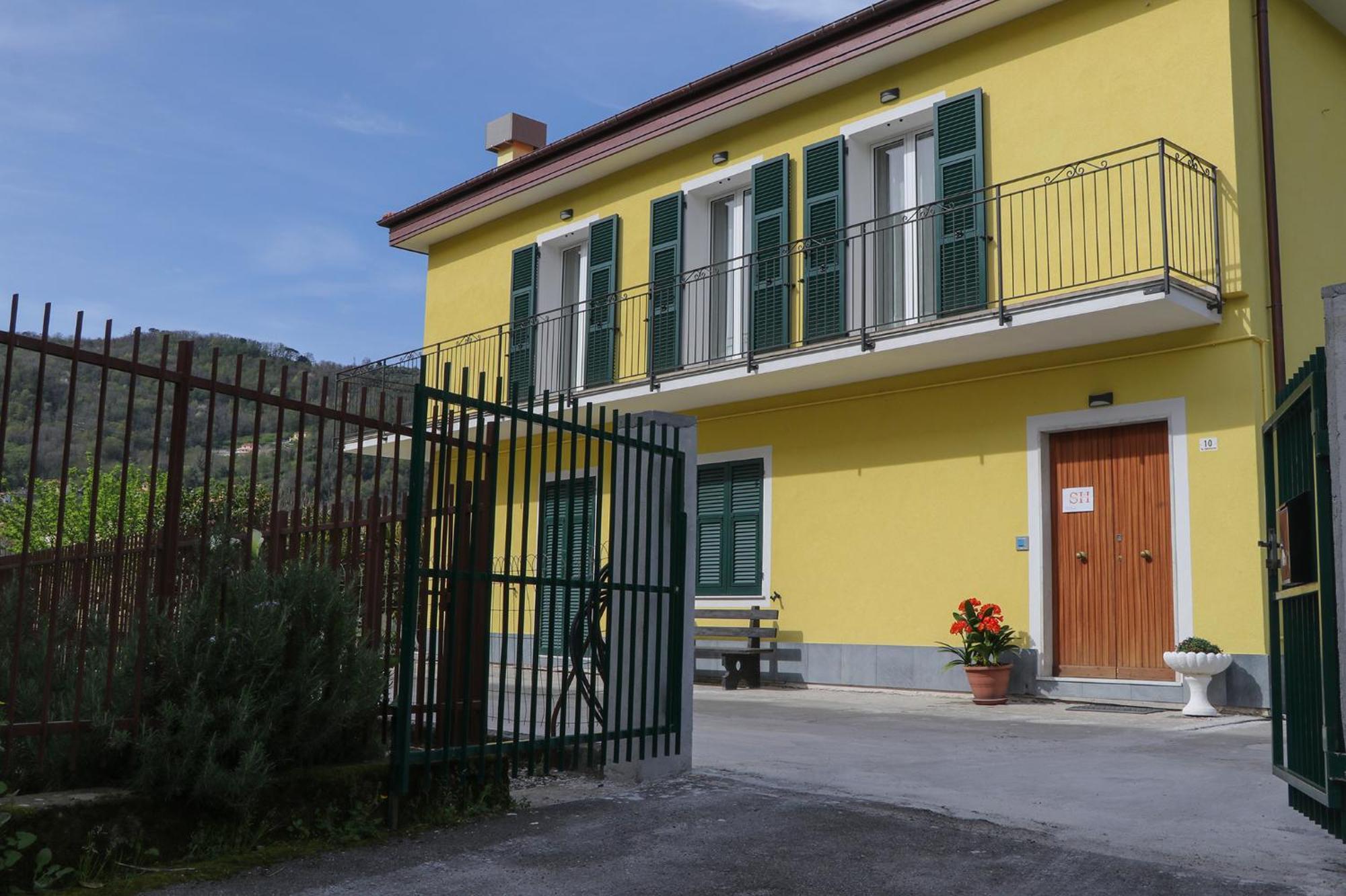 Вилла Sunny House Carasco Экстерьер фото